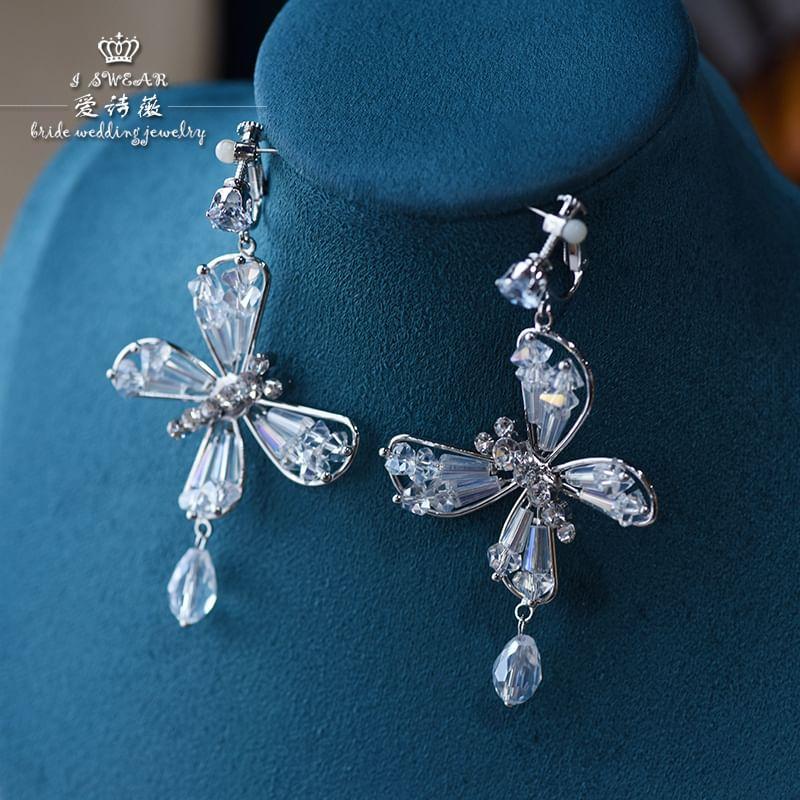 Set: Rhinestone Flower Necklace + Butterfly Earring Product Image