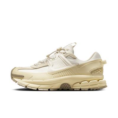 Nike Zoom Vomero Roam Men's Winterized Shoes Product Image