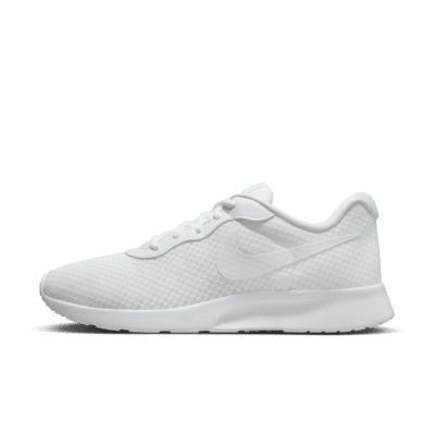 Nike Tanjun EasyOn Men's Shoes Product Image