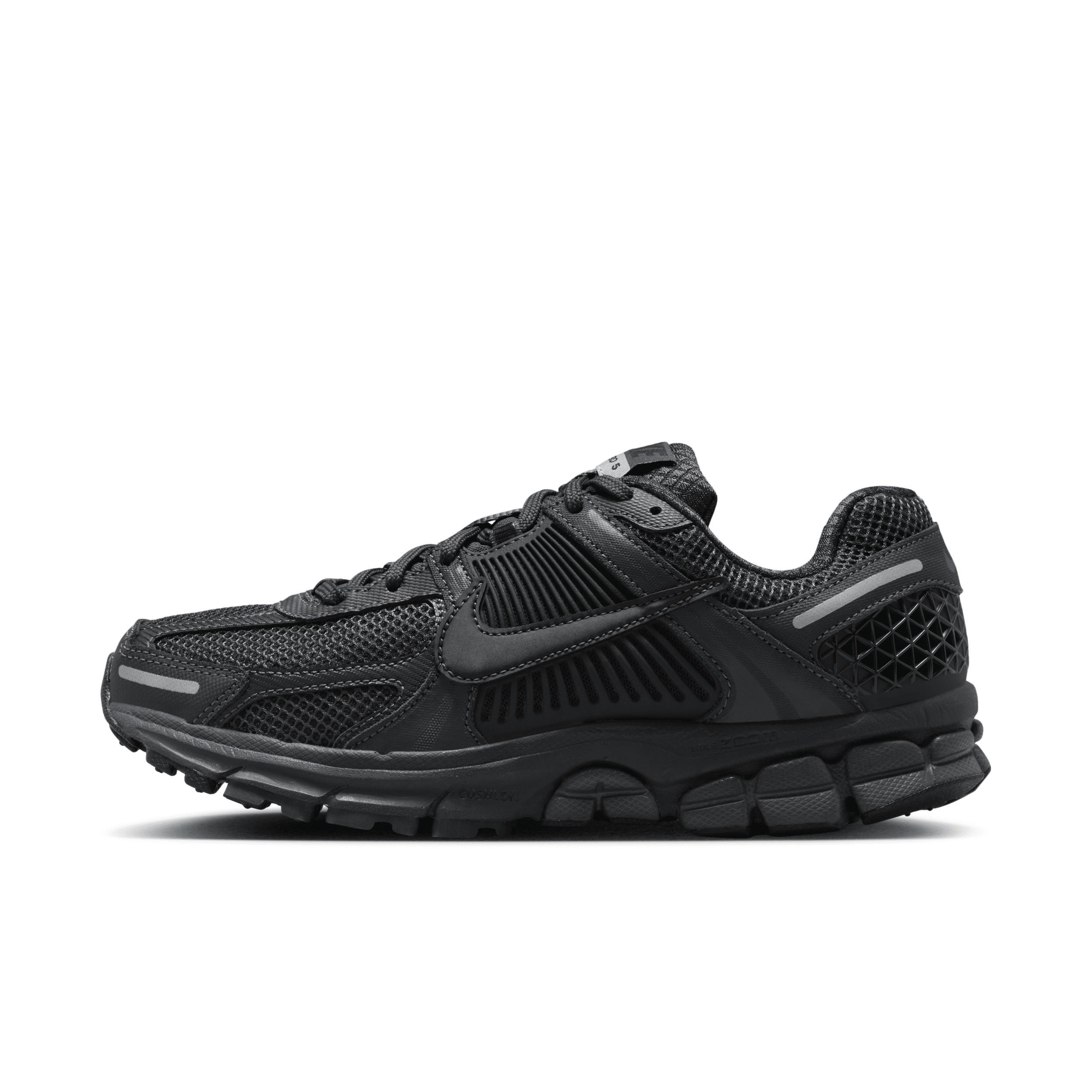 Nike Women's Zoom Vomero 5 Shoes Product Image