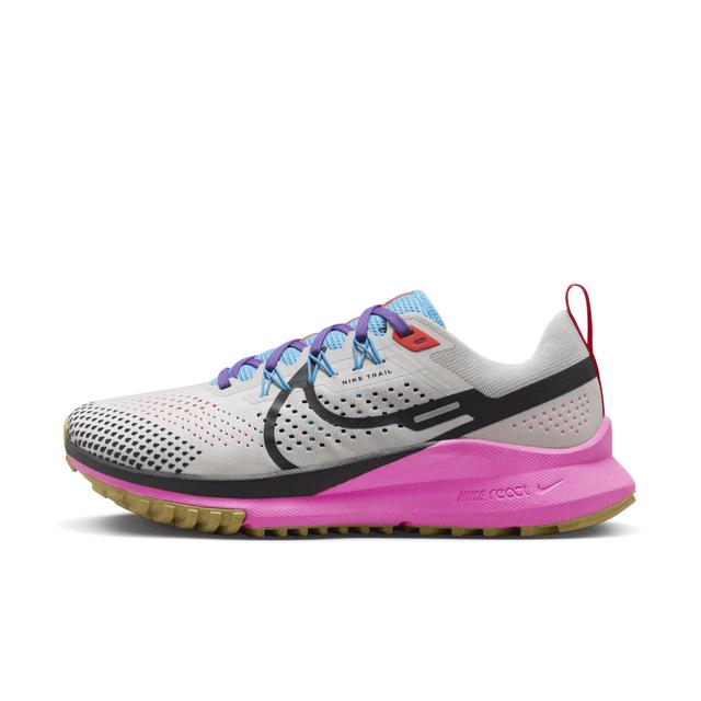 Nike Womens Pegasus Trail 4 Trail Running Shoes Product Image