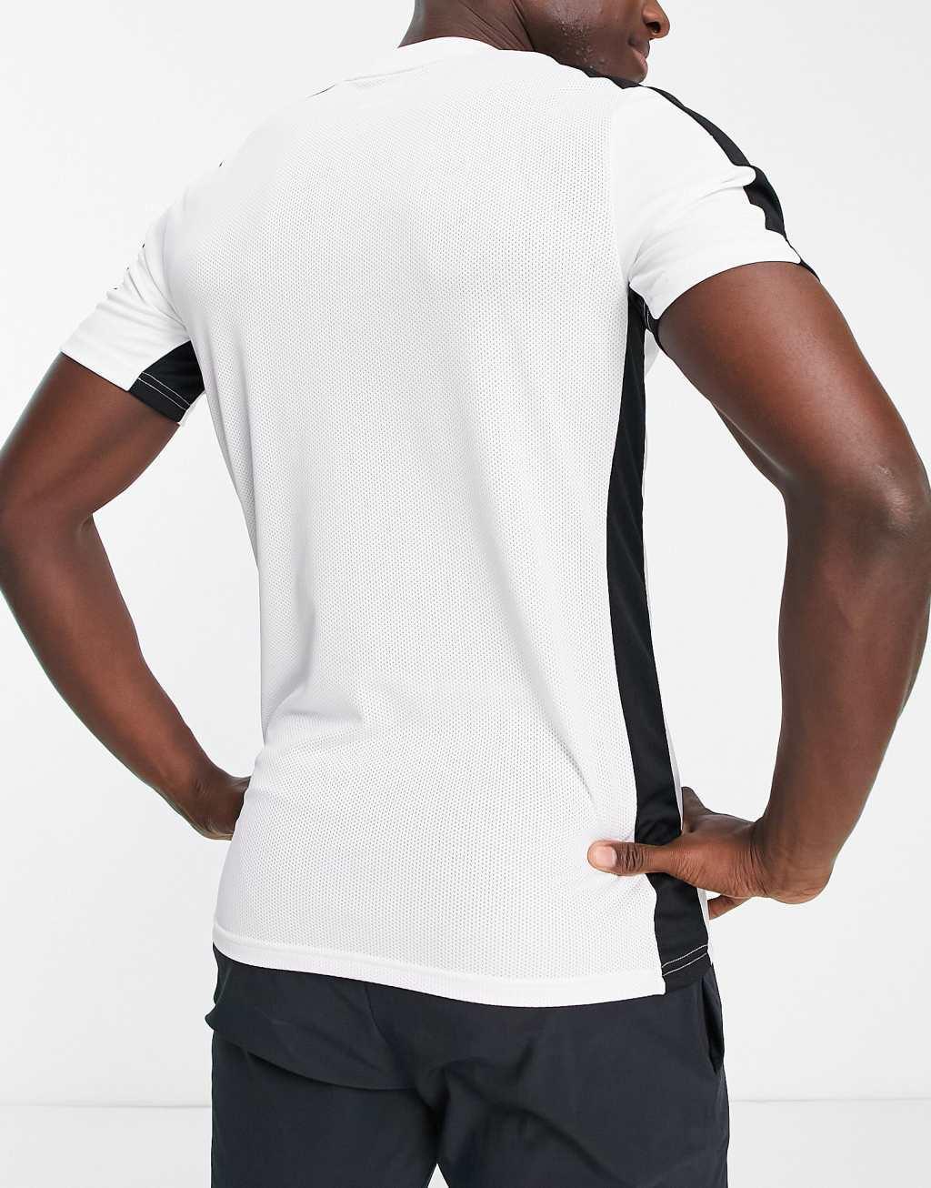 Nike Football Dri-Fit Academy 23 t-shirt in white Product Image