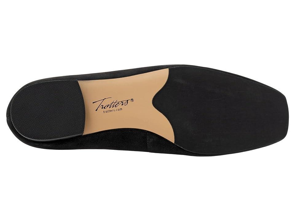 Trotters Honor Nubuck) Women's Shoes Product Image