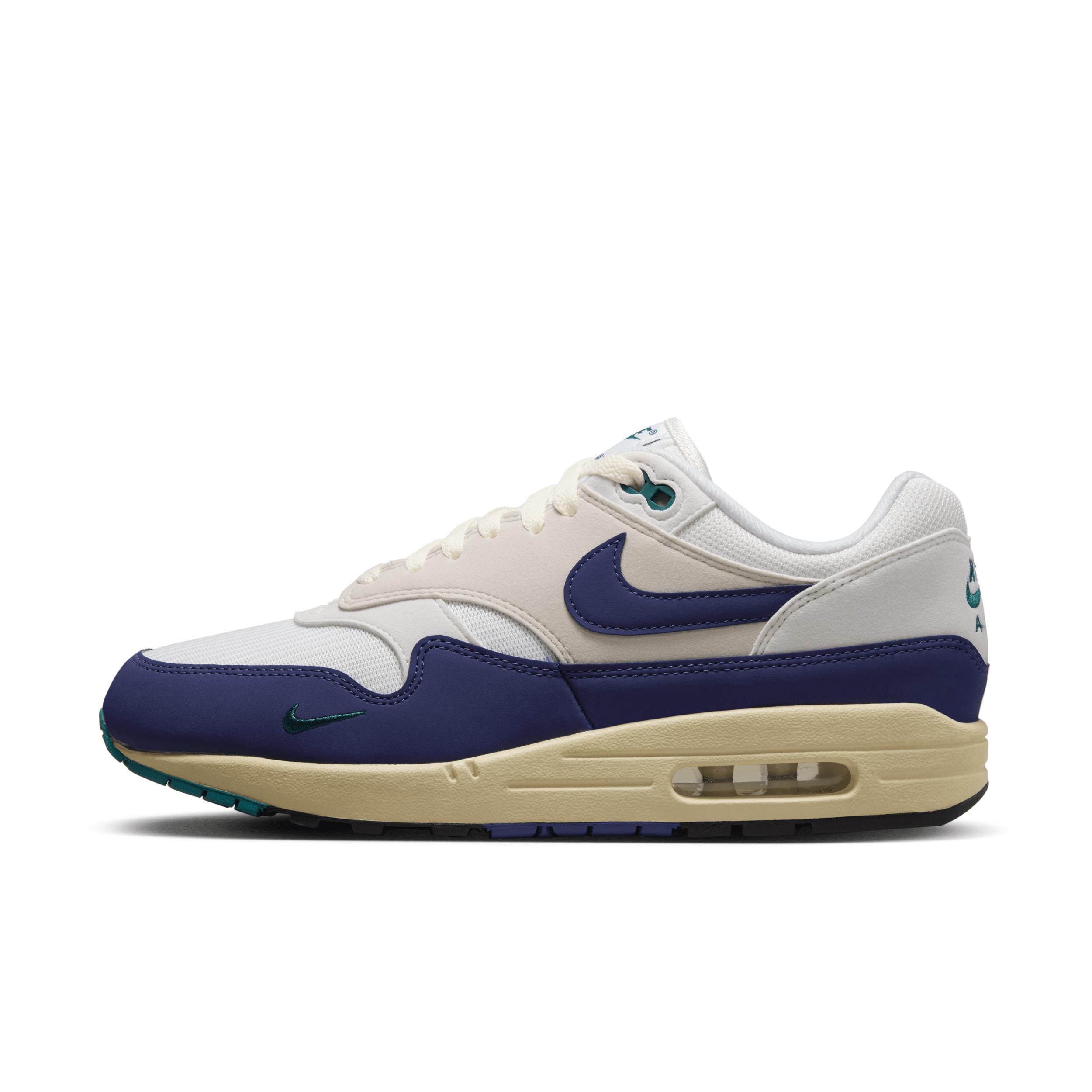 Nike Men's Air Max 1 Shoes Product Image