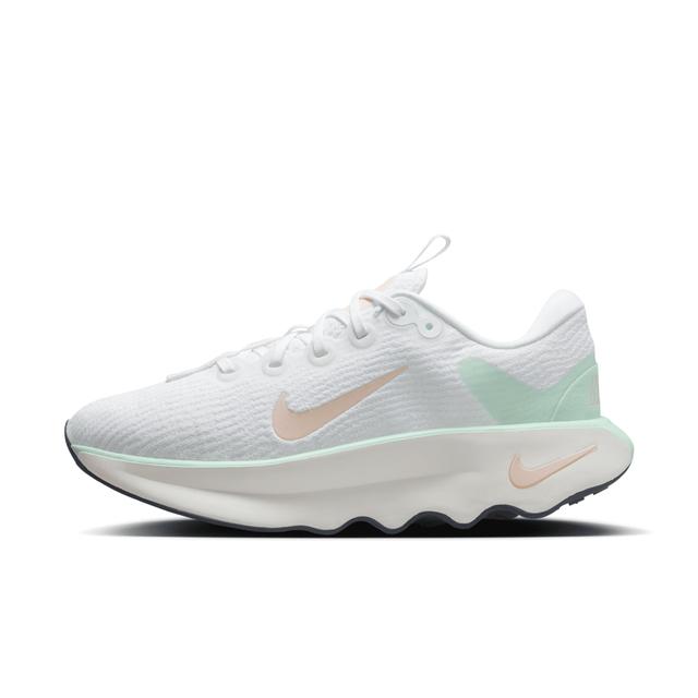 Nike Womens Motiva Walking Shoes Product Image