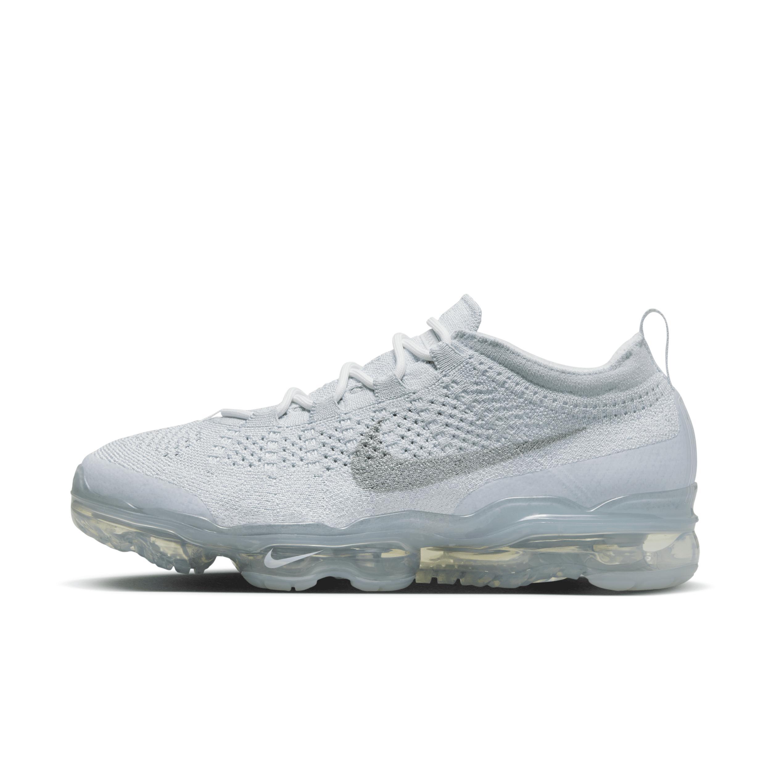 Nike Men's Air VaporMax 2023 Flyknit Shoes Product Image