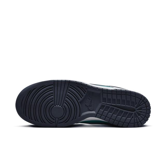 Nike Men's Dunk Low Retro Shoes Product Image