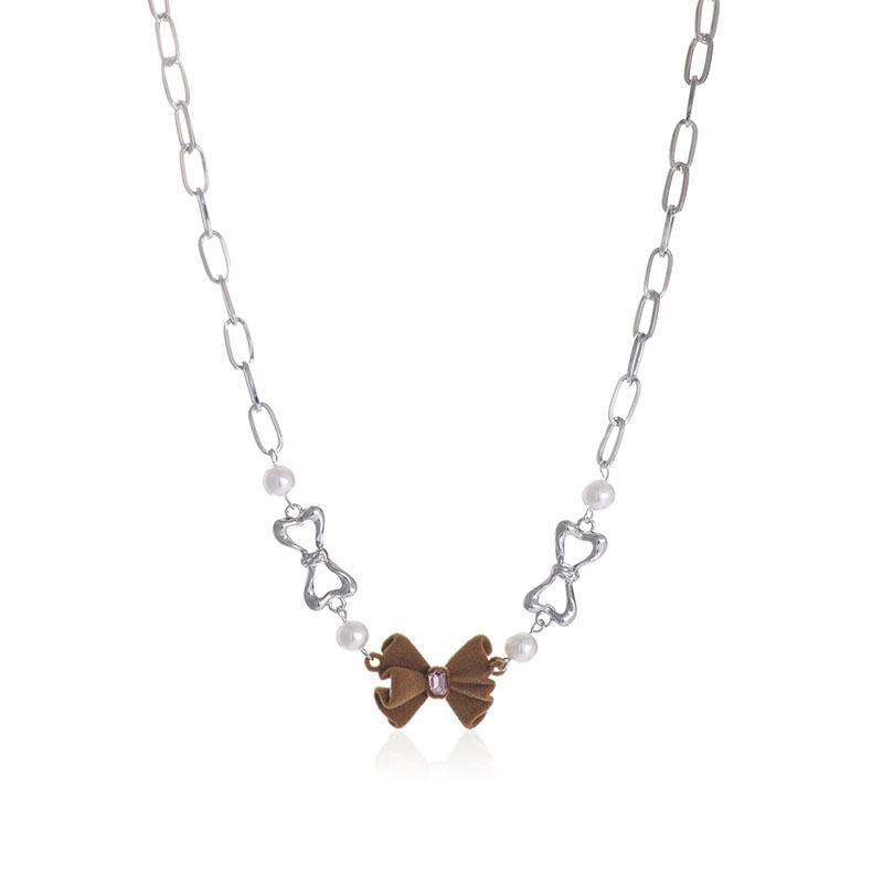 Bow Beaded Necklace Product Image