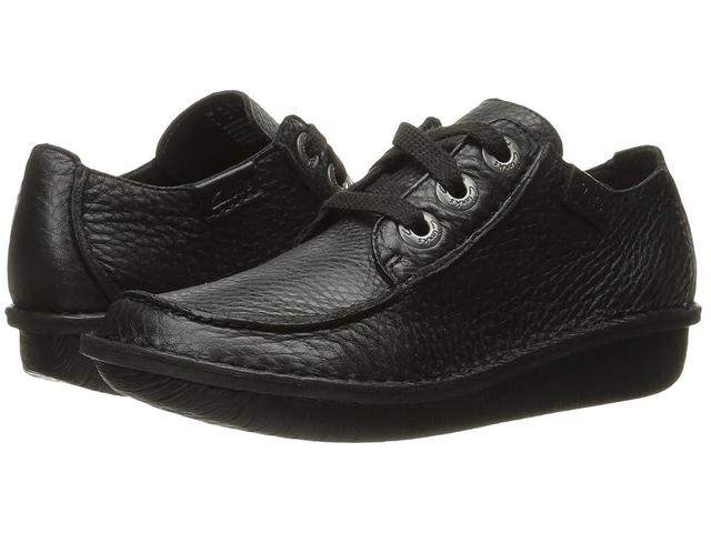 Clarks Funny Dream Leather) Women's Lace up casual Shoes Product Image