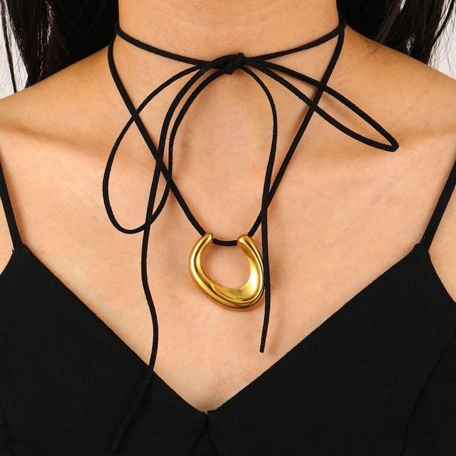 Geometric Alloy Pendant Layered Cord Choker Product Image