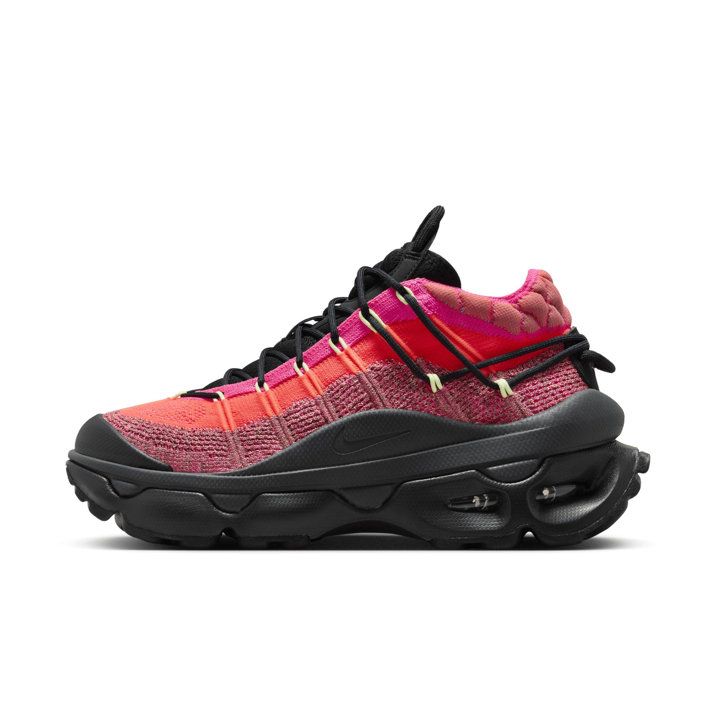 Nike Women's Air Max Flyknit Venture Shoes Product Image