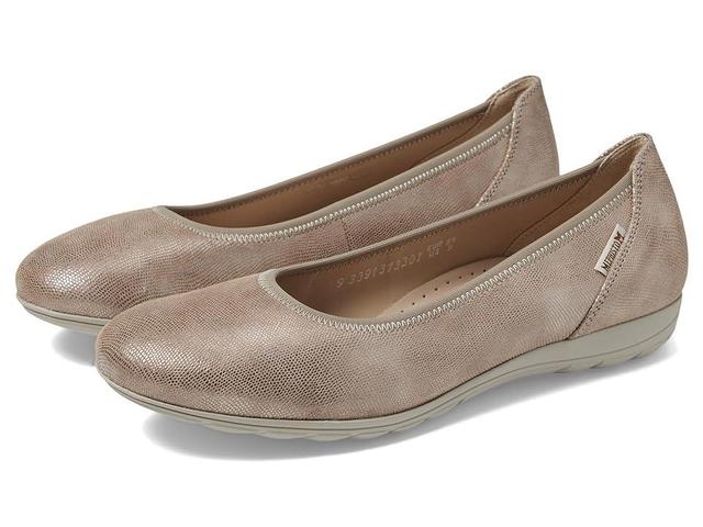 Mephisto Emilie (Light ) Women's Slip on Shoes Product Image