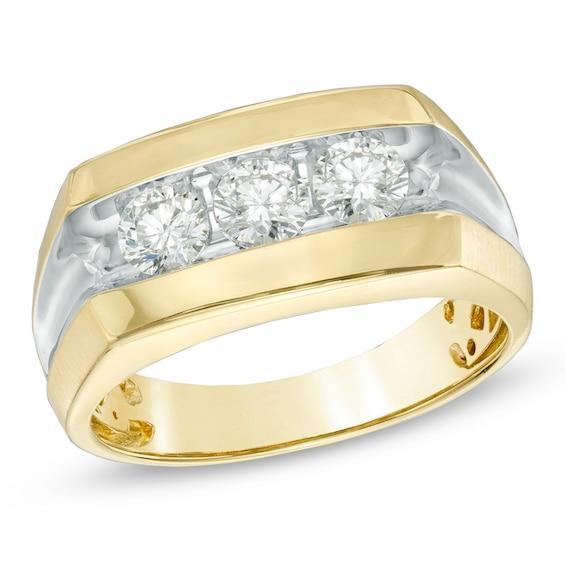 Men's 1 CT. T.w. Diamond Three Stone Wedding Band in 14K Gold Product Image