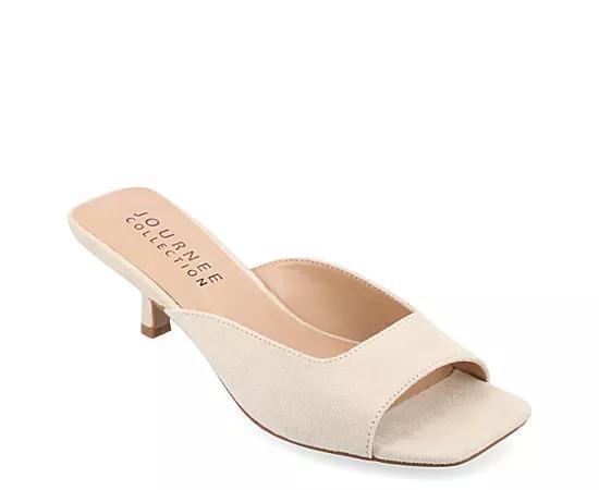 Journee Collection Womens Larna Pumps Product Image