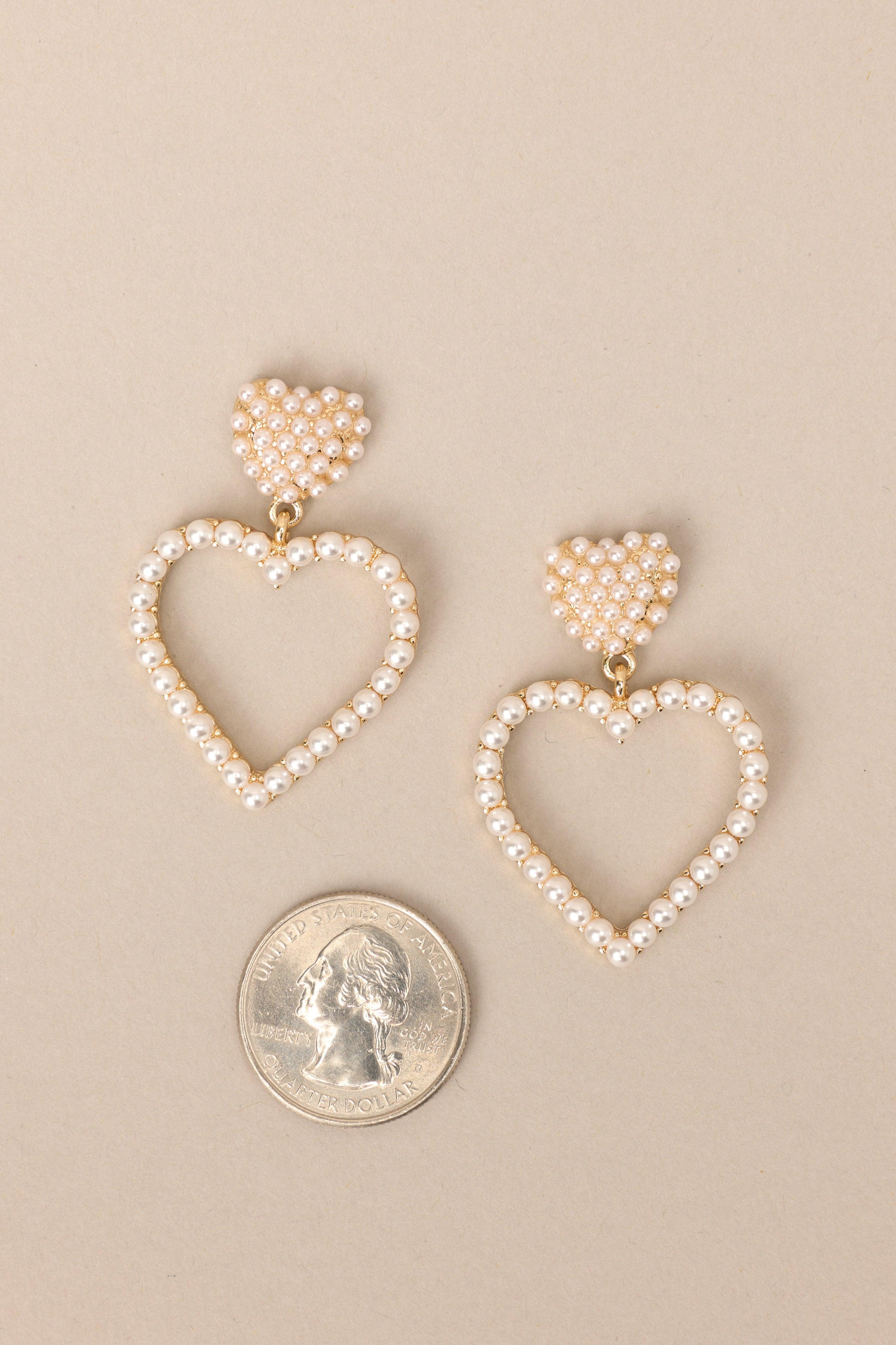 Love and Magic Pearl Earrings Product Image