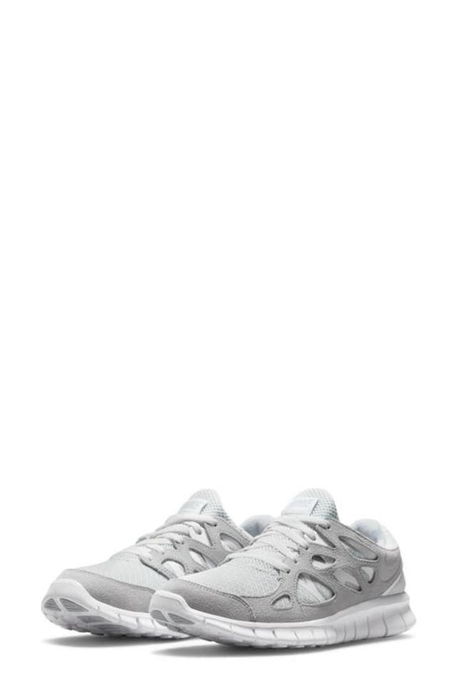 Free Run 2 Low-top Sneakers In Wolf Grey/pure Platinum-white Product Image