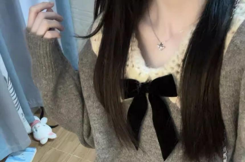 Sailor Collar Two Tone Bowknot Sweater Product Image