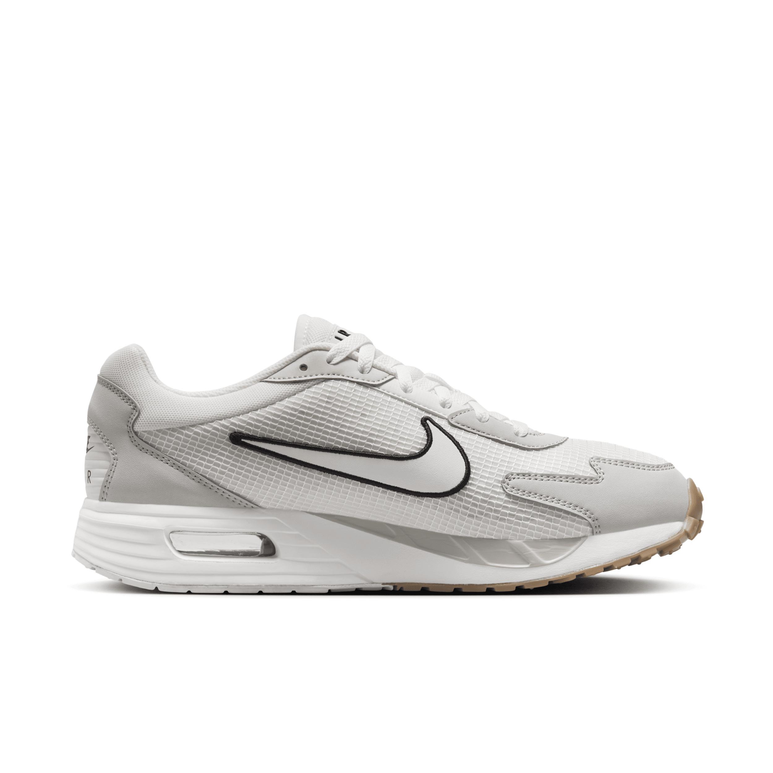 Nike Men's Air Max Solo Shoes Product Image