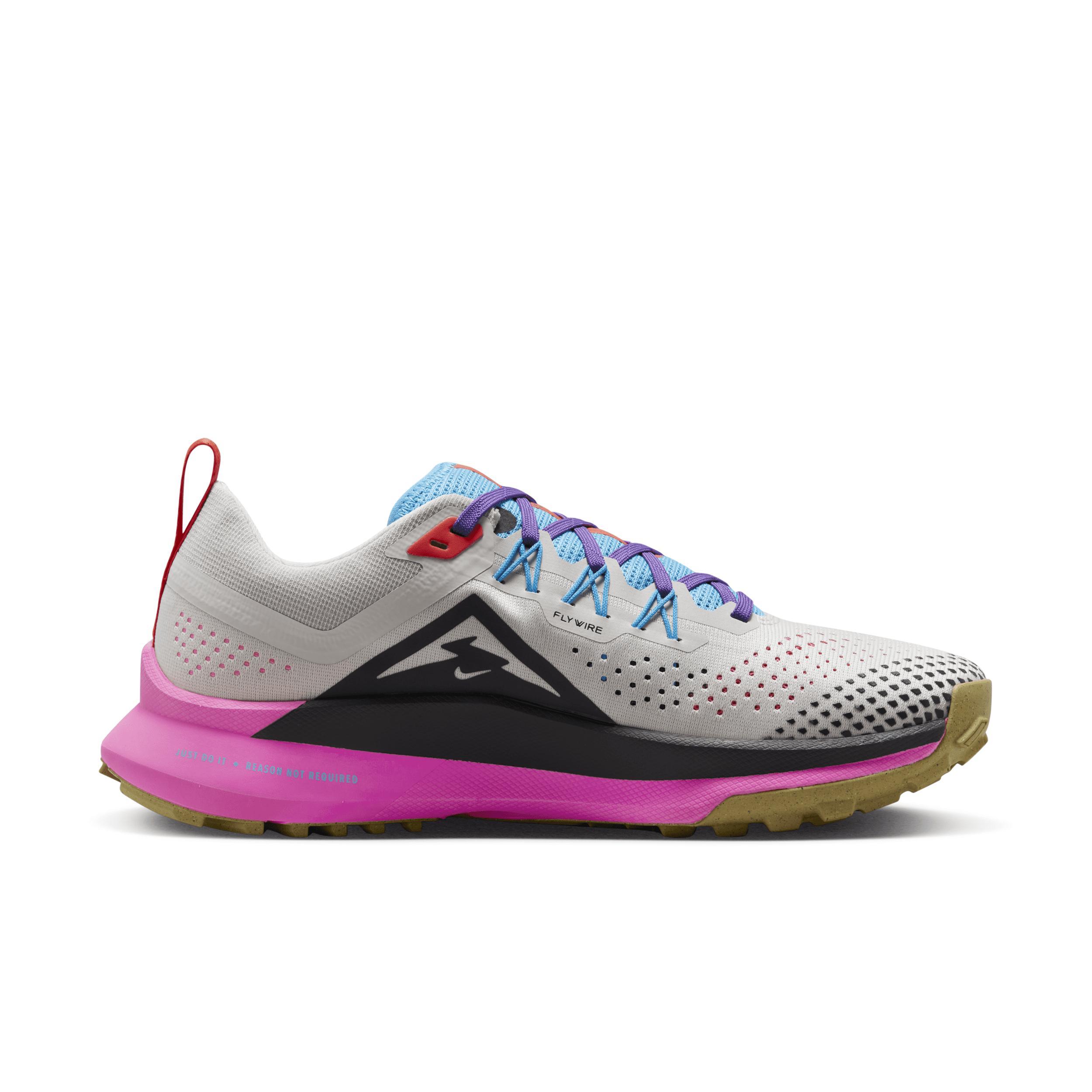 Nike Womens Pegasus Trail 4 Trail Running Shoes Product Image