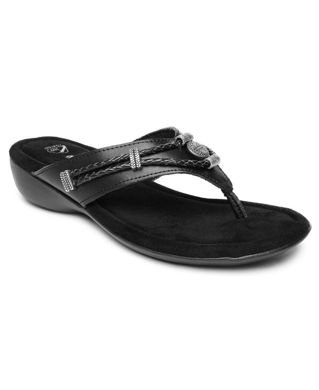 Minnetonka Womens Silverthorne 360 Thong Sandals Product Image