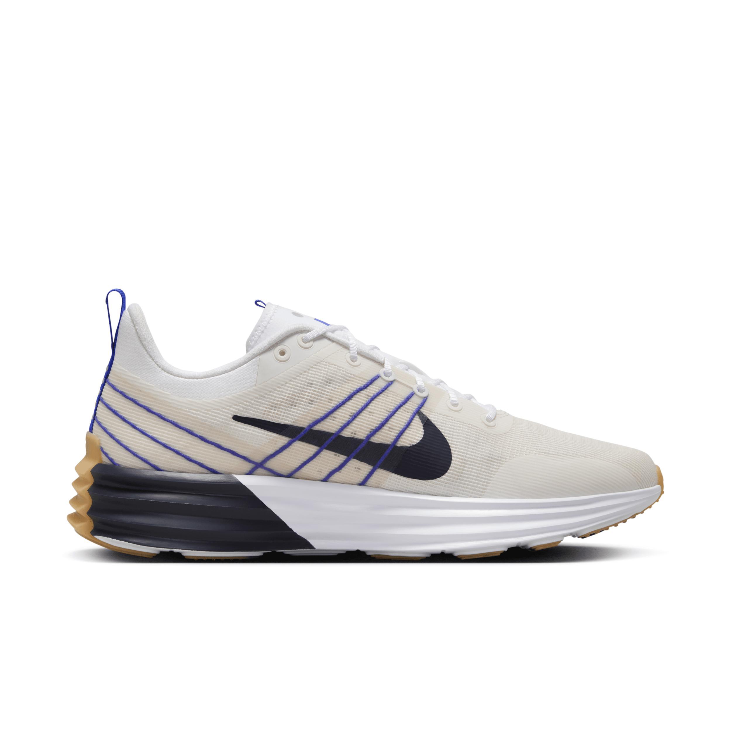 Nike Men's Lunar Roam Shoes Product Image