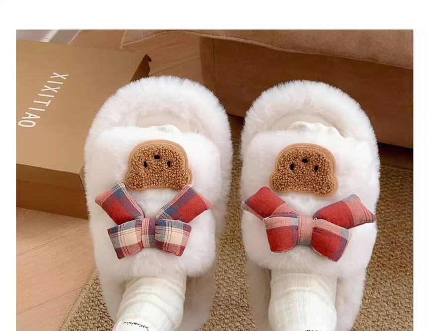 Bear Applique Fluffy Slippers Product Image