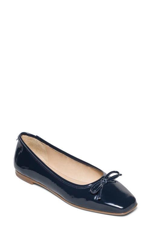 Womens Gwynn Patent Leather Ballerina Flats Product Image