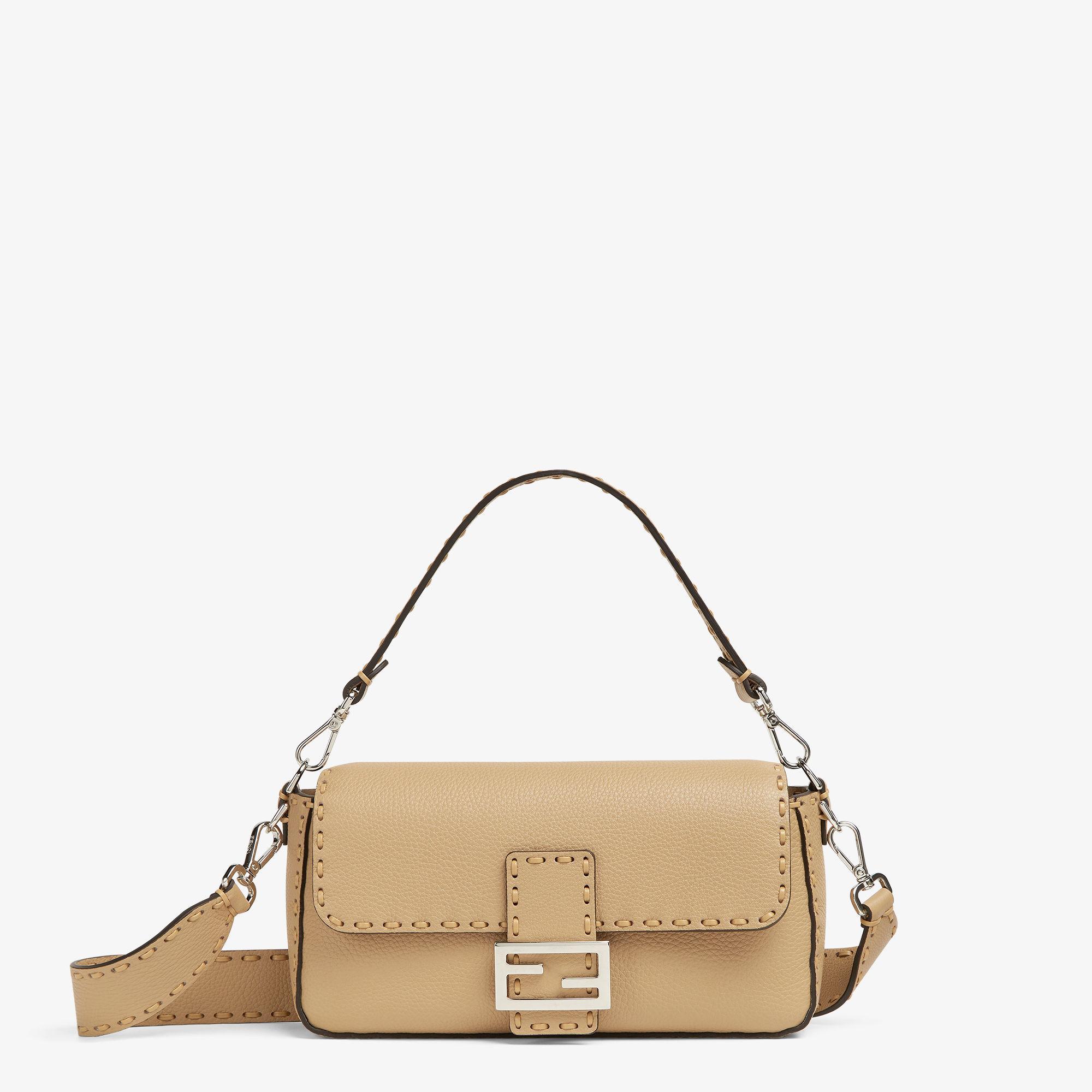 BaguetteBeige Selleria bag with oversize topstitching Product Image