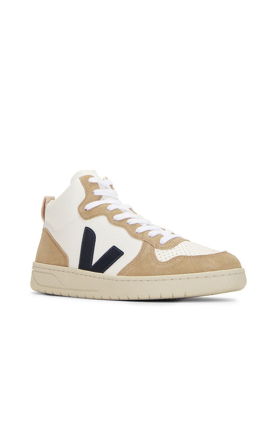 Veja V-15 Sneakers in Extra White  Nautico  & Almond - White. Size 41 (also in ). Product Image