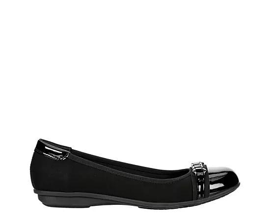 Xappeal Womens Freya Flat Product Image