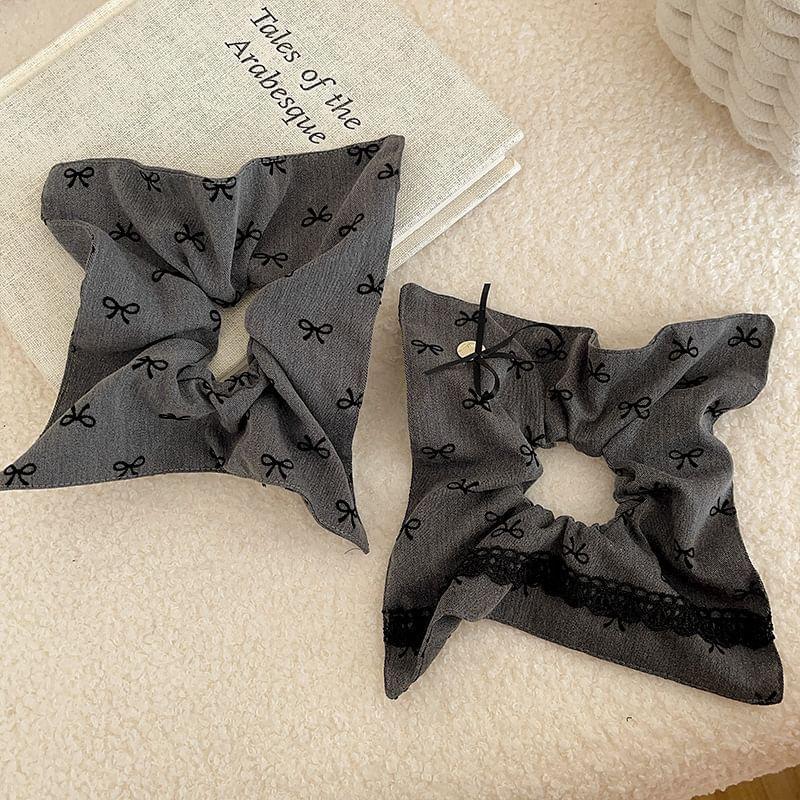 Bow Print Scrunchie Product Image