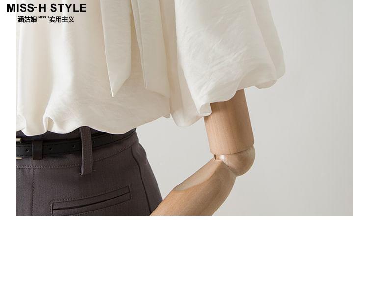 Short-Sleeve Tie-Neck Plain Blouse Product Image