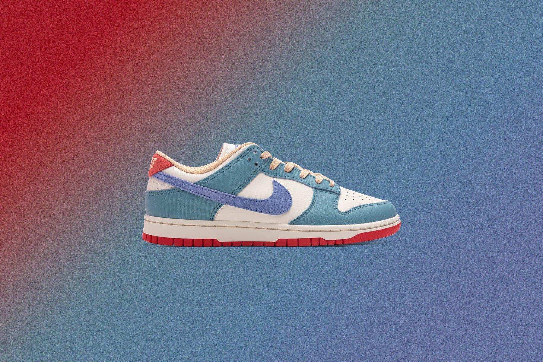 Dunk Low Premium - Pale Ivory/Royal Pulse/Denim Turq Male Product Image