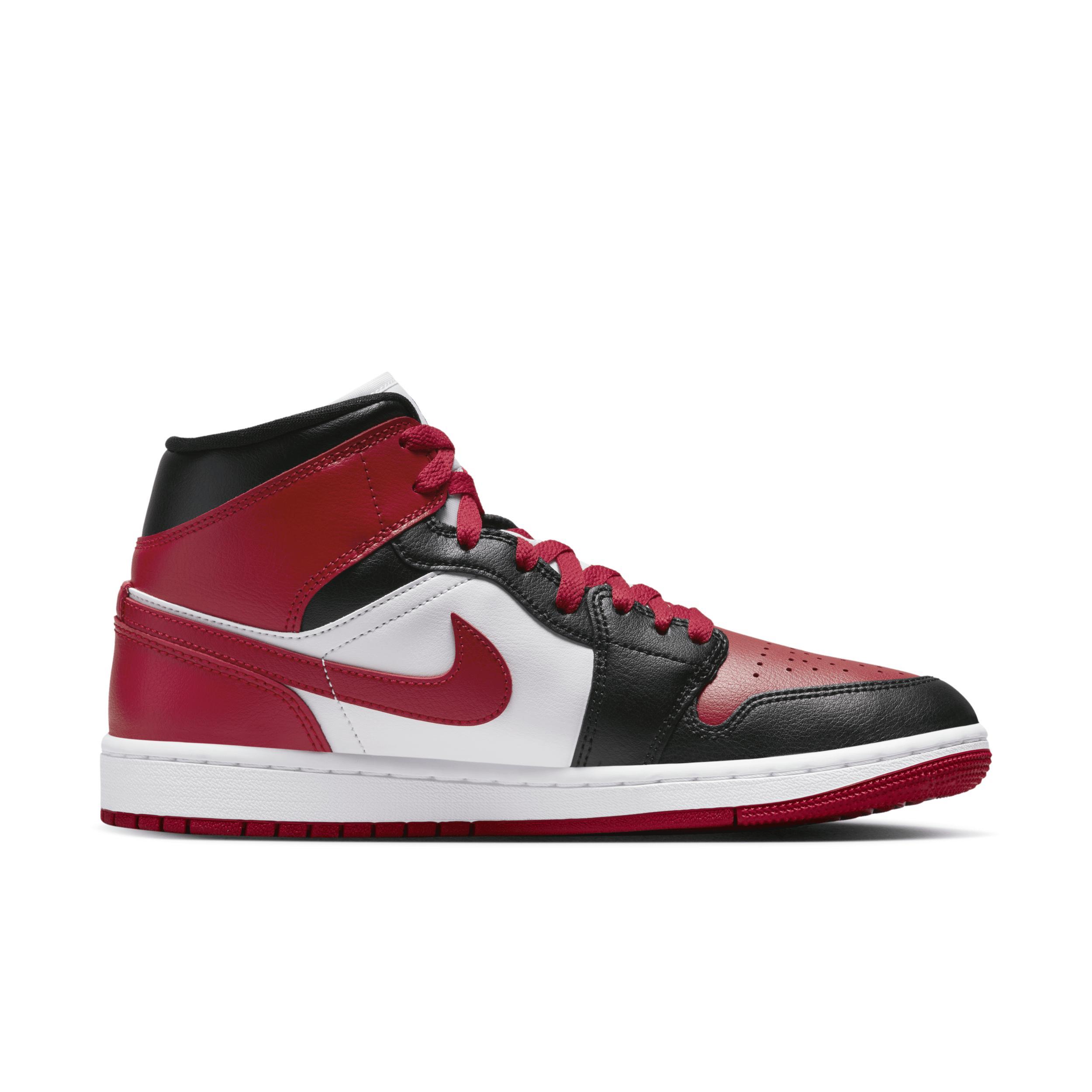 Women's Air Jordan 1 Mid Shoes Product Image