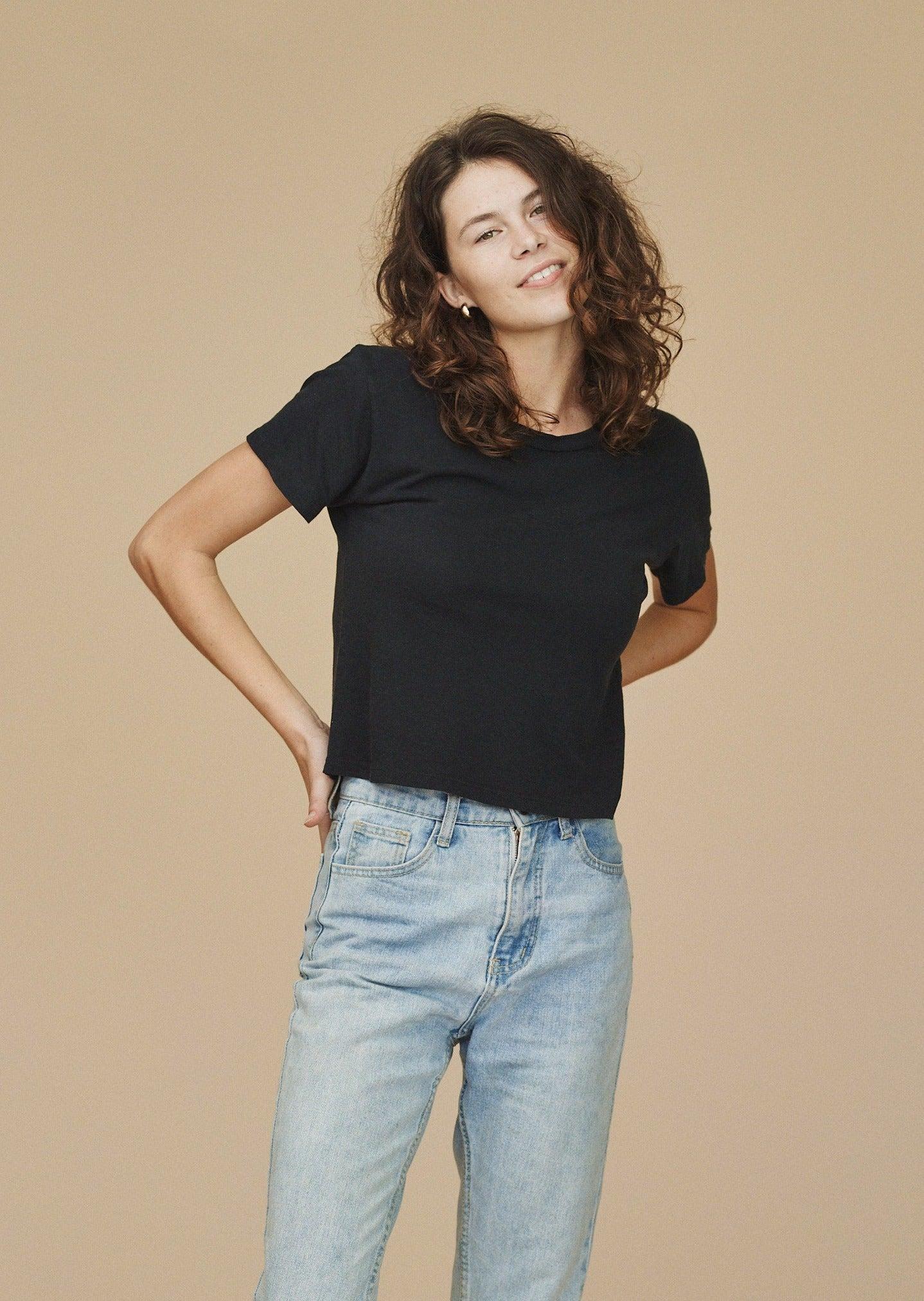 Cropped Ojai Tee Female Product Image