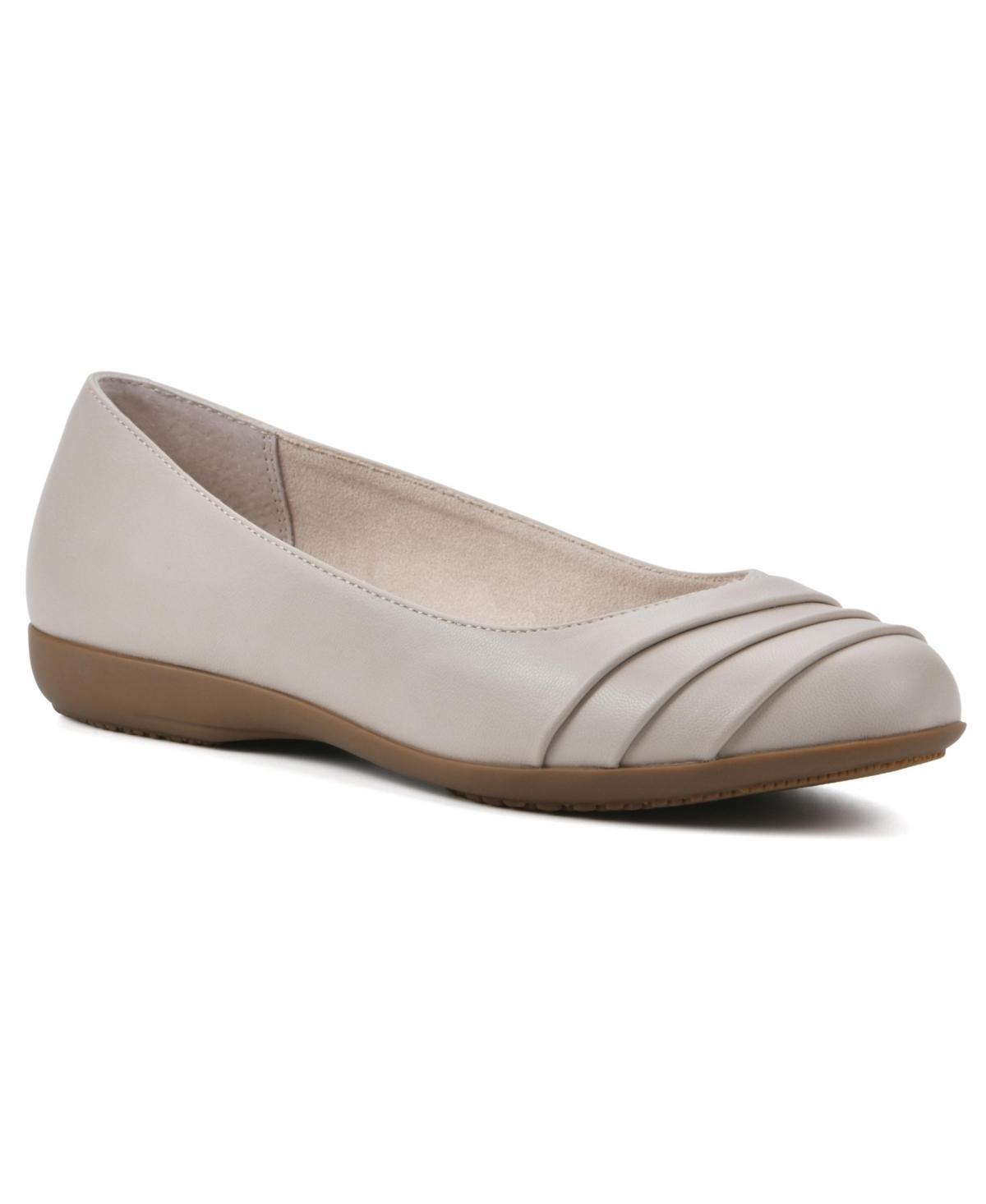 Cliffs by White Mountain Clara Womens Ballet Flats Product Image