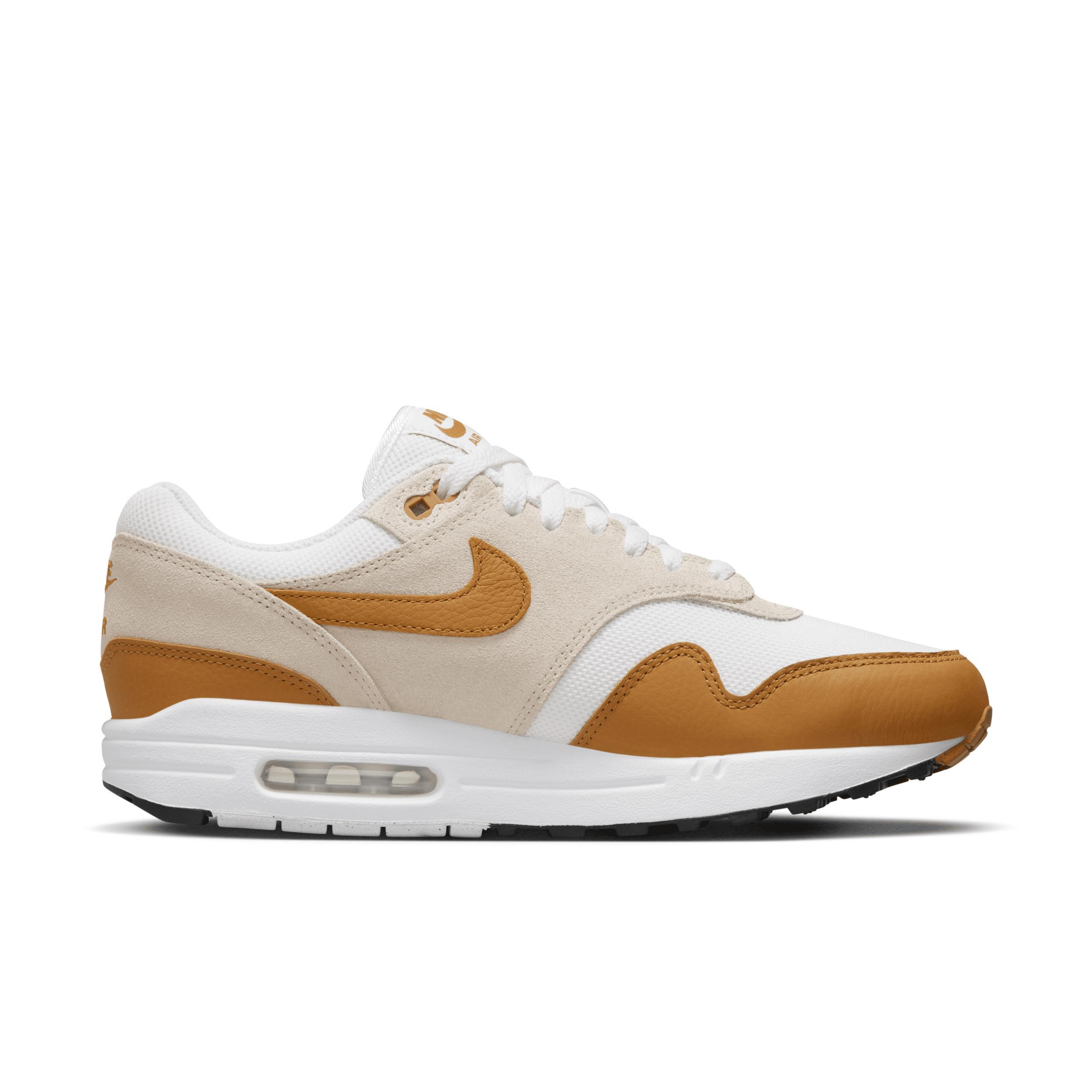 Nike Men's Air Max 1 SC Shoes Product Image