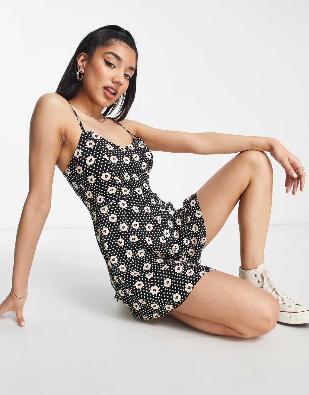 Miss Selfridge strappy romper in mono heart daisy  Product Image