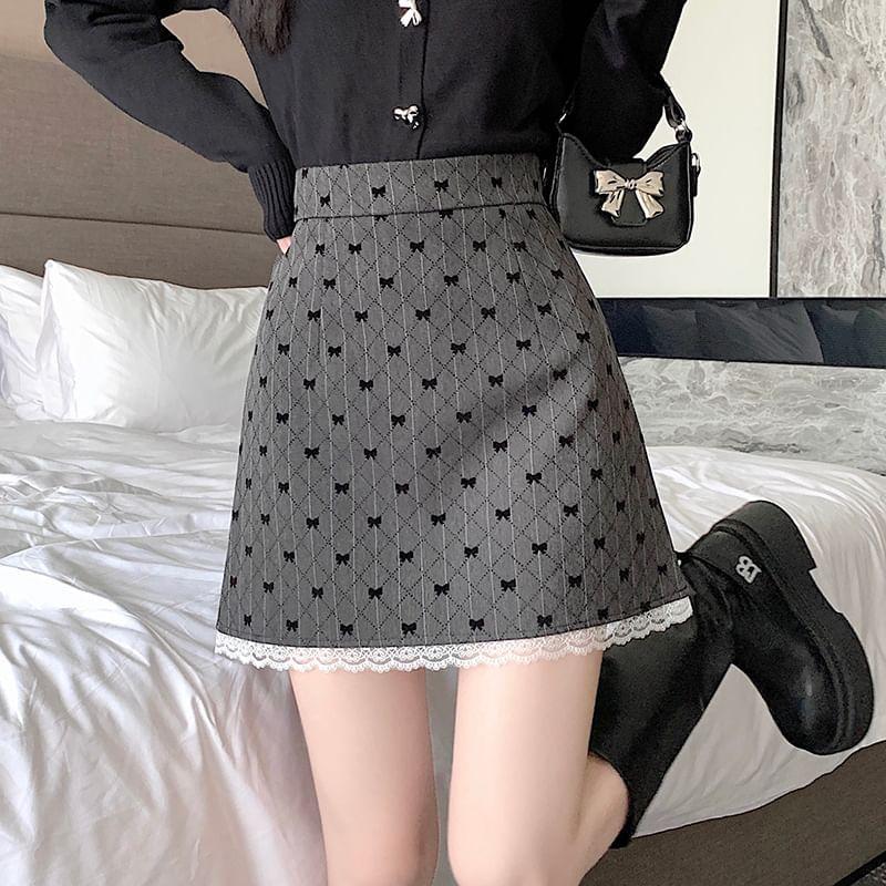 High Rise Bow Print Lace Trim Mini A-Line Skirt Product Image