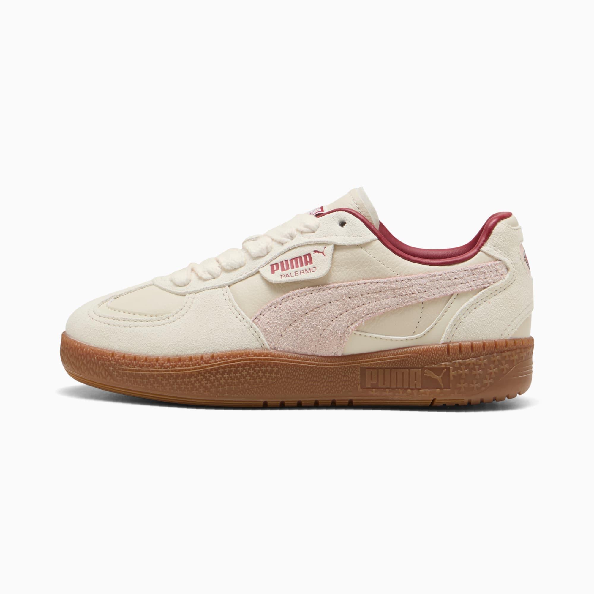 Palermo Moda Lovers Women's Sneakers Product Image