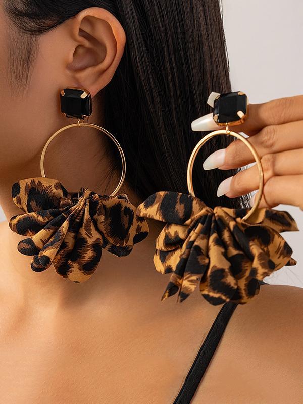 Geometric Leopard Three-Dimensional Flower Drop Earrings Product Image