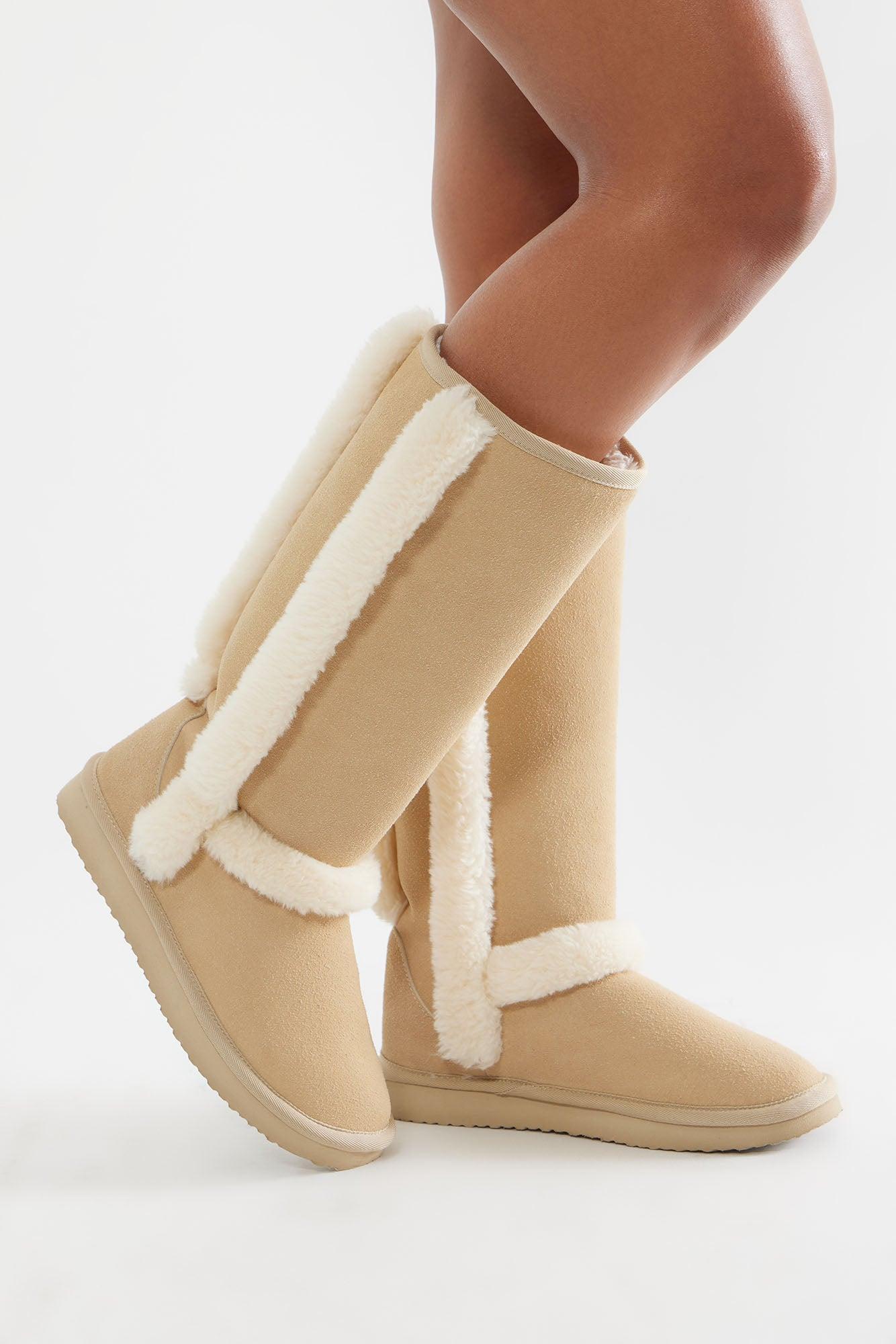 Tahoe Fur Trim Boots - Beige Product Image