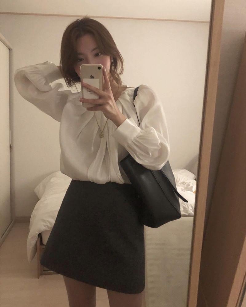 Long-Sleeve U-Neck Button-Up Plain Blouse Product Image