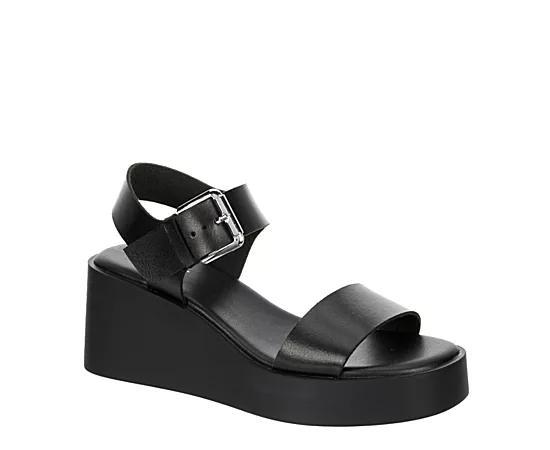 Limelight Womens Chandler Sandal Product Image