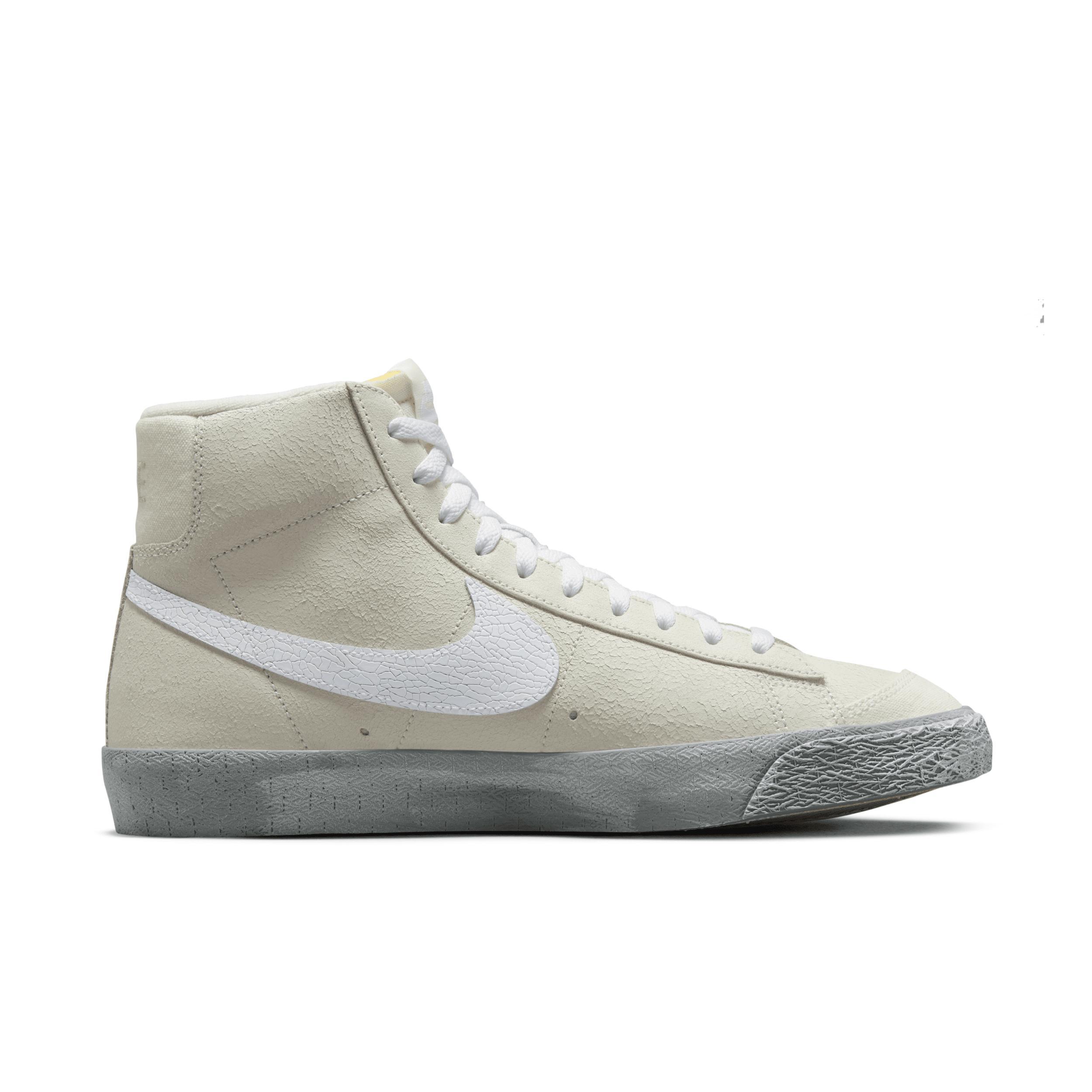 Nike Blazer Mid 77 EMB Sneaker Product Image