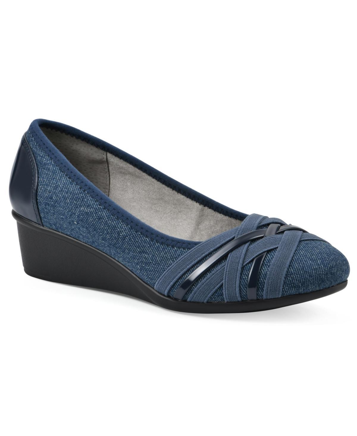 Cliffs by White Mountain Womens Bowie Ballet Inspired Wedge Pumps Product Image