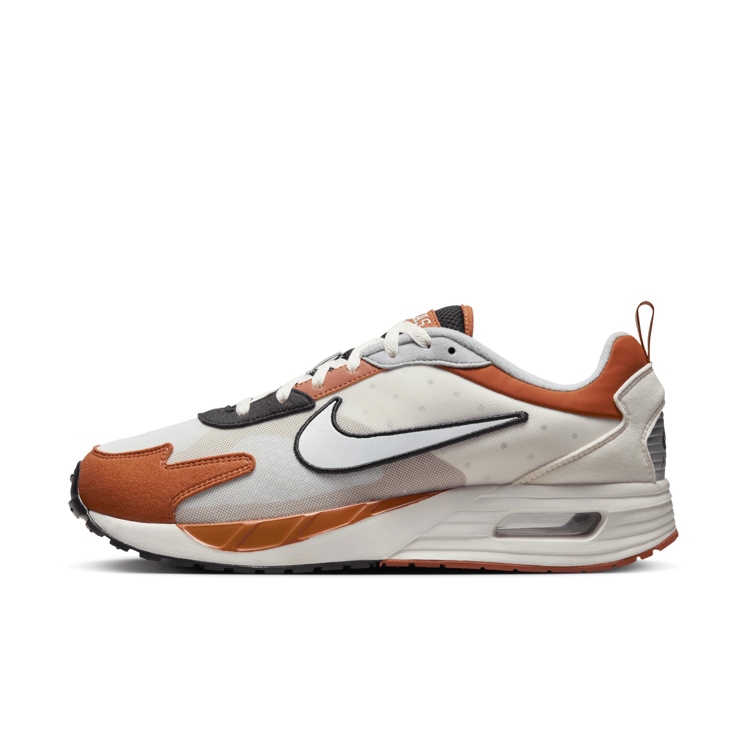 Texas Nike Men's Air Max Solo Shoes Product Image