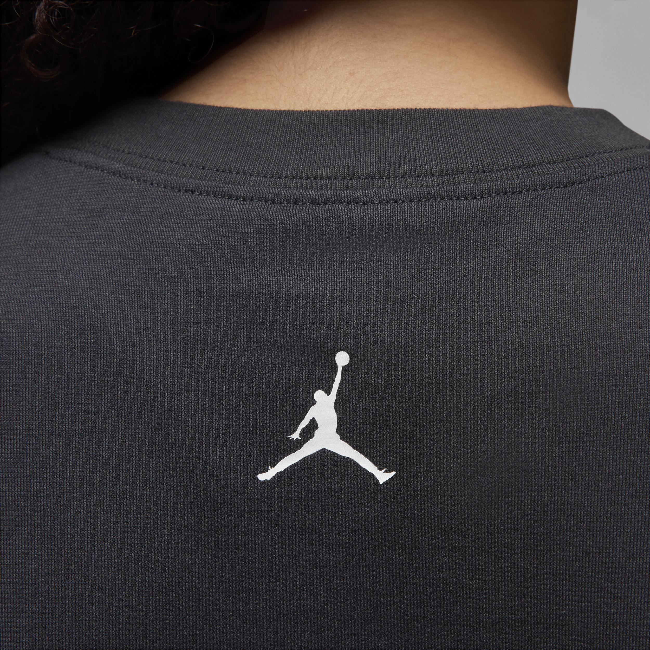 Women's Jordan Oversized Graphic T-Shirt Product Image