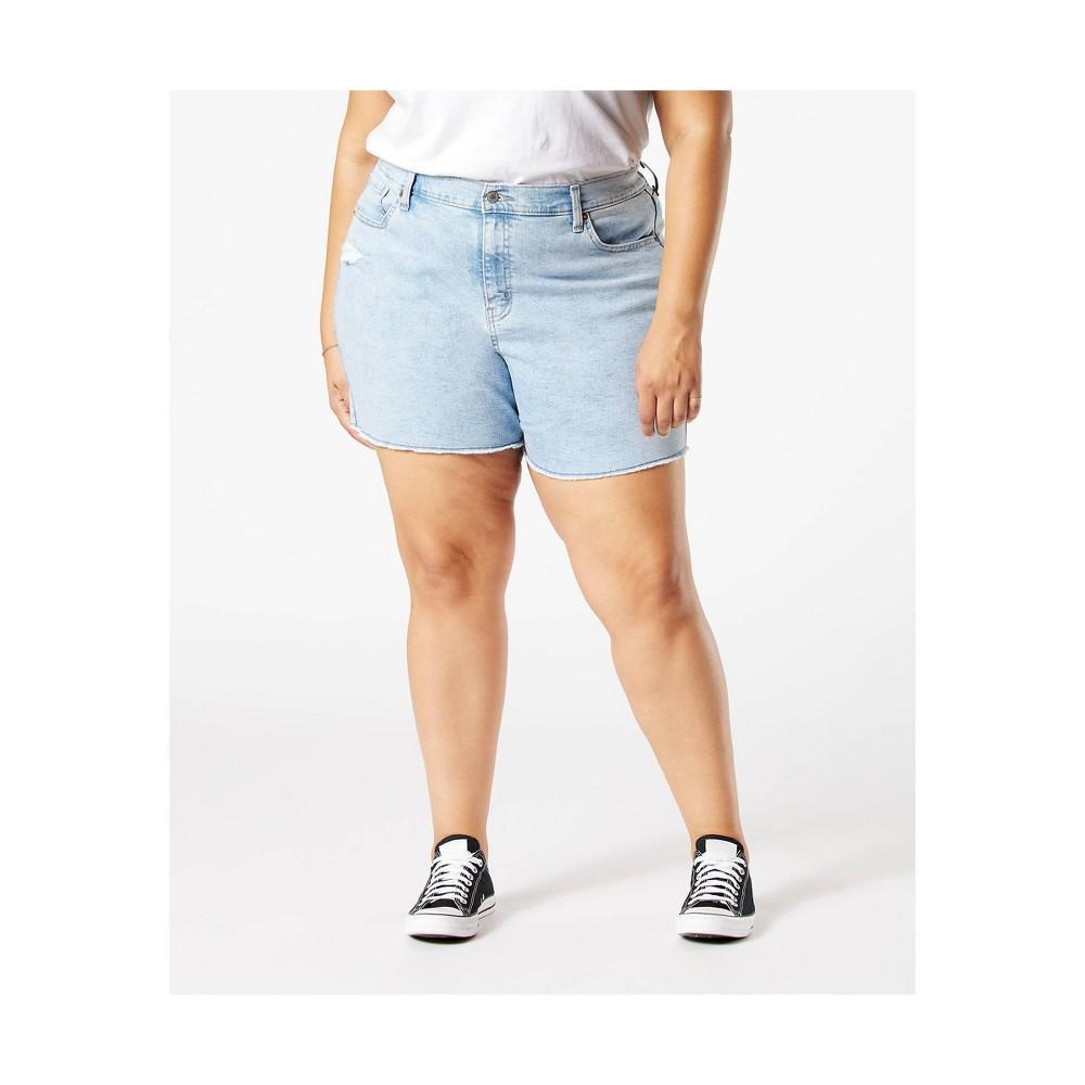 DENIZEN from Levis Womens Plus Size High-Rise 5 Jean Shorts - Ocean Park 26, Blue Park Product Image