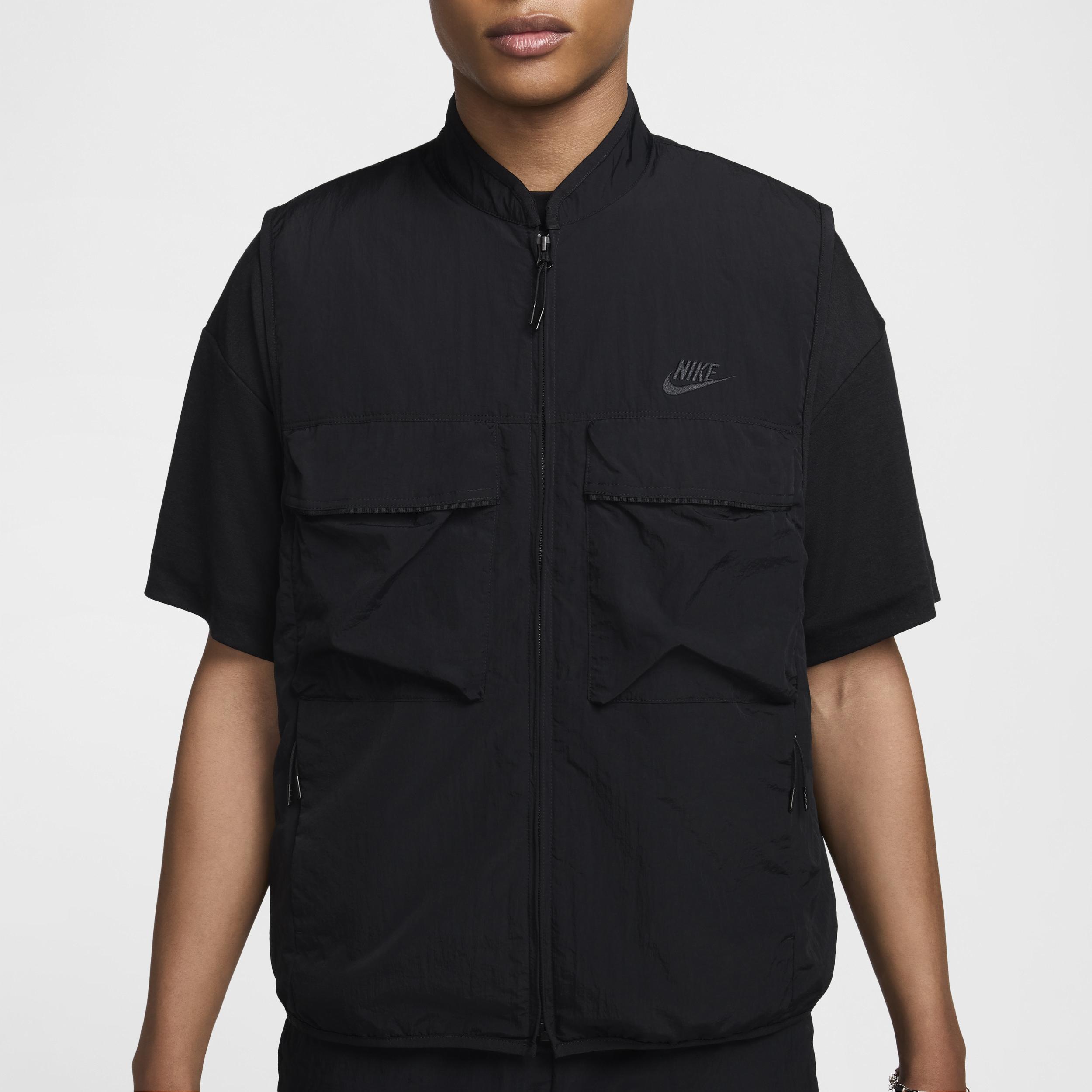 Nike Men's Tech Woven Vest Product Image